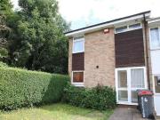 4 bedroom house for rent in Sundridge Close Canterbury...