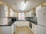 4 bedroom house for rent in Surrey Street, Derby,...