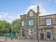 4 bedroom house for rent in VICTORIA ROAD, Leeds, LS6