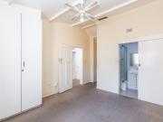 4 Bedroom House For Sale in Bantry Bay