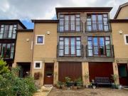 4 Bedroom House For Sale In Beckenham