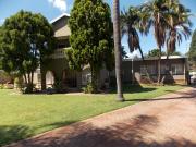 4 Bedroom House For Sale in Bendor