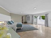 4 Bedroom House For Sale in Camps Bay