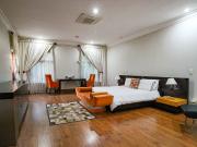 4 Bedroom House For Sale in Cornwall Hill