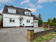 4 bedroom house for sale in Doddinghurst Road,...