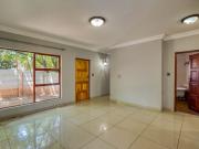 4 Bedroom House For Sale in Garsfontein