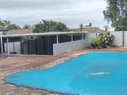 4 Bedroom House For Sale in Glenmore