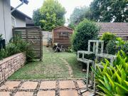 4 Bedroom House For Sale in Hayfields