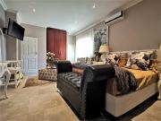 4 Bedroom House For Sale in Heuwelsig