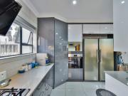 4 Bedroom House For Sale in Magalieskruin