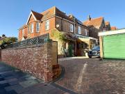 4 bedroom semi detached house for sale in Milton Road,...