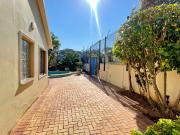 4 Bedroom House For Sale in Morningside