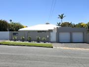 4 Bedroom House For Sale in Nahoon