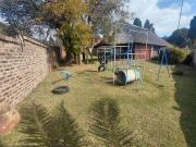 4 Bedroom House For Sale in Ridgeway