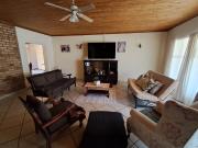 4 Bedroom House For Sale in Roosheuwel