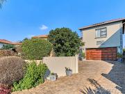 4 Bedroom House For Sale in Ruimsig