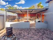 4 Bedroom house for sale in Strubensvallei, Roodepoort