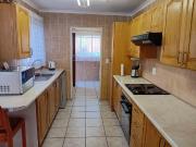 4 Bedroom House For Sale in Suideroord