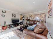 4 Bedroom House For Sale in Sundowner