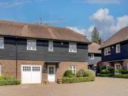 4 Bedroom House For Sale In Watford, Hertfordshire