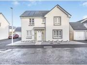 4 bedroom house for sale, Kingston Place, Stratton,...