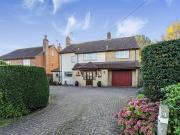 4 Bedroom House Harpenden Hertfordshire LS97242909