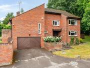 4 Bedroom House Hertford Hertfordshire 95026092