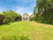 4 Bedroom House Ilford Greater London 94358781