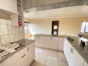 4 Bedroom House in Athlone Park