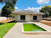 4 Bedroom House in Bayswater