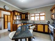 4 Bedroom House in Boardwalk Manor