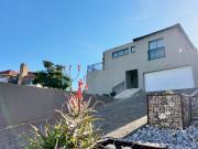 4 Bedroom House in Boschdal