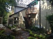 4 Bedroom House in Brooklyn