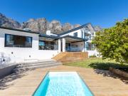 4 Bedroom House in Camps Bay