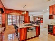 4 Bedroom House in Cashan