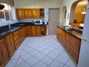 4 Bedroom House in Cashan