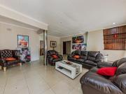 4 Bedroom House in Constantia Kloof