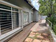 4 Bedroom House in Constantia Kloof