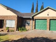 4 Bedroom House in Del Judor