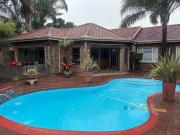 4 Bedroom House in Del Judor