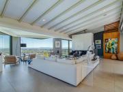 4 Bedroom House in Dennegeur