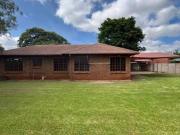 4 Bedroom House in Doornpoort