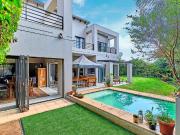 4 Bedroom House in Eagle Canyon Golf Estate