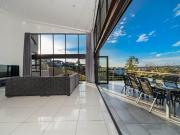 4 Bedroom House in Eagle Canyon Golf Estate