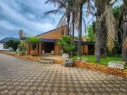 4 Bedroom House in Flamwood