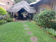 4 Bedroom House in Geelhoutpark