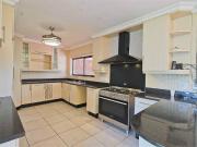 4 Bedroom House in Gonubie