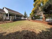 4 Bedroom House in Hayfields