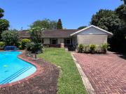 4 Bedroom House in Hayfields