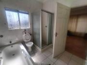 4 Bedroom House in Hazel Park